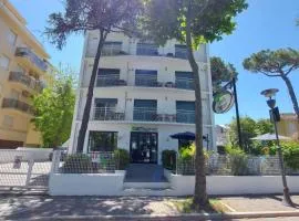 Hotel Senza Pensieri Riccione