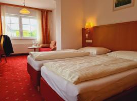 Hotel Wirt im Feld, hotel en Steyr