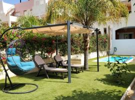 BAJO en PRIMERA LÍNEA de VERA-PLAYA con piscina privada!, apartment in Vera