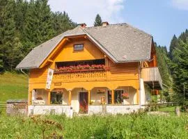 Homestead Zatrnik near Bled