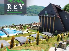 Rey Hotel, viešbutis mieste Mavrovas