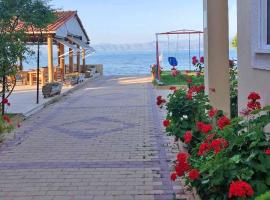 Seafront Apartments, hotell i Kavos