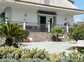 Villa Michela B&B – tani hotel w mieście San Marzano sul Sarno