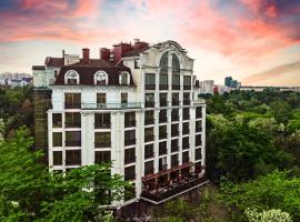 Time Hotel&SPA, hotel dicht bij: Internationale luchthaven Chișinău - RMO, Chişinău