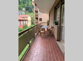 Lario Promenade: family friendly apartment in Como, appartamento a Como