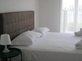 Tourism E Business Superior Rooms: Padova şehrinde bir otel