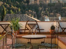 Casa Bombo, hotel in Granada