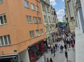 Spacious old town Apartments Sarajevo Ferhadija