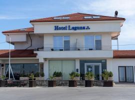 Hotel Laguna, отель в Мангалии