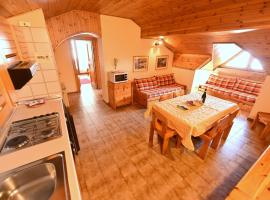 Residence Raethia tra Bormio e Livigno & Casa Emma Rasin new opening, hotel din Valdidentro