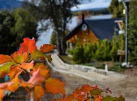 Cabañas Costa Maitena, hotel i Villa Pehuenia