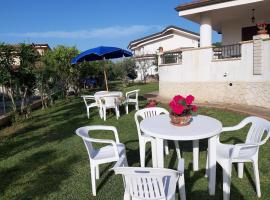 Casa Vacanze Bergamotto & Limoni, hotell med parkering i Drapia