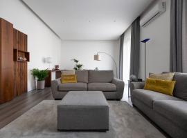 Harmony Luxury Rooms – dom przy plaży w mieście Castellammare di Stabia