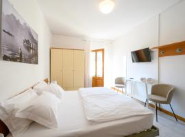 Villa Nirvana, bed & breakfast Torbolessa