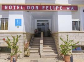 HOTEL DON FELIPE、カルボネラスのホテル