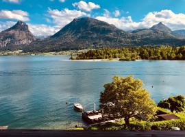 Strandhotel Margaretha, hotel em St. Wolfgang