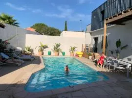 Duplex indépendant avec accès piscine