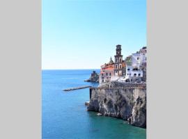 NINA'S HOUSE - ATRANI - AMALFI COAST, hotel sa Atrani
