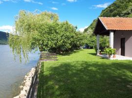 Dedin raj – hotel w mieście Golubac