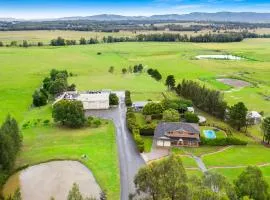 Lovedale Escape 5br house