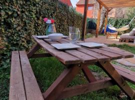 Casa Cercedilla Montaña Esquí, hotel i Cercedilla