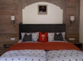 Haus am Wald, hotel with parking in Neustift im Stubaital