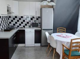 Gospodarstwo Agroturystyczne U Nos Apartament Bioły, vacation rental in Ratułów