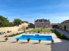 La Galuche, holiday rental in Angliers