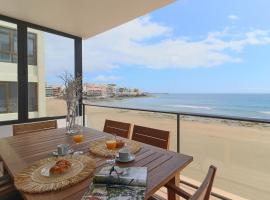 Extra Luxurious Apartment on the Beachfront, atostogų būstas mieste Salinetas