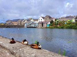 Cornstore Cottage: Pembroke şehrinde bir daire