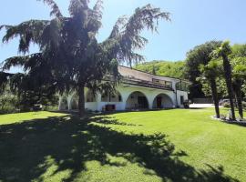 "CARA PACE" in collina per famiglie, bed and breakfast a Montefiore Conca