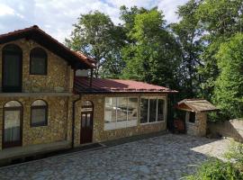 Vila sumska idila, cabaña o casa de campo en Banja Koviljača