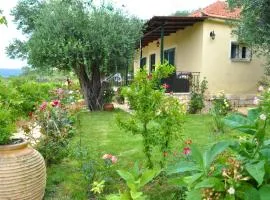 Holiday House Angelos A on Agios Gordios Beach