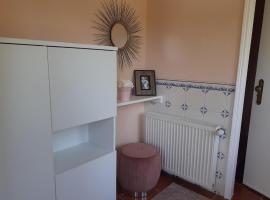 Alojamento Local - Casa Amarela, apartment in Alvaiázere