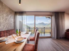 Ferienwohnung Zypresse, hotel a Merano