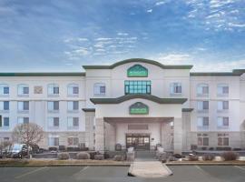 Wingate by Wyndham Tinley Park, hotel with pools in Tinley Park