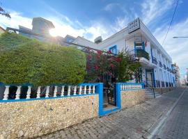 Nese Hotel, guest house in Cesme