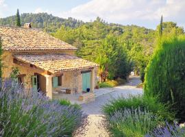 Le Jas des Cannebieres, cheap hotel in Villeneuve