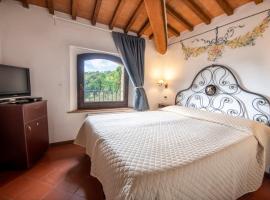 Hotel Vecchia Oliviera, boutique hotel in Montalcino