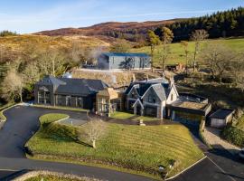 Isle of Raasay Distillery, hotel in Raasay