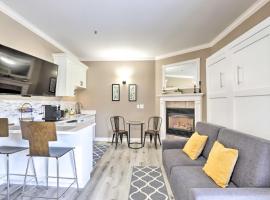 Peaceful Midway Studio with Mountain and Golf Views!, hotel v destinaci Midway