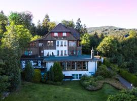 Landhotel Villa Foresta: Braunlage şehrinde bir romantik otel