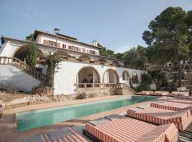 Villa Dora (Only adults), bed and breakfast en Jávea