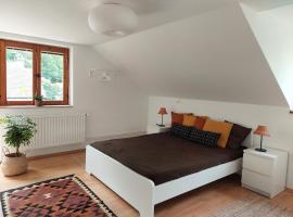 Erdőszéli Vendégház Zebegény, Hotel in Zebegény