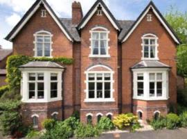 Burleigh House B and B, khách sạn golf ở Tenbury