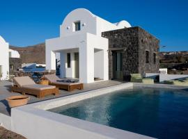 Oia Kissiri - private pool villas, beach hotel in Oia