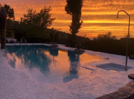 Cabañas De Madera Y Bungalows - Gilmañas 3, casa rural en La Iruela