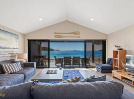 Beach House 72A Marine Drive - Fingal Bay, vacation home in Fingal Bay