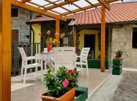 Alloggio da Massimo, hotel with parking in San Leonardo