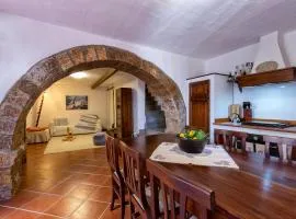 Esclusiva Dimora Storica nel cuore del Borgo Medievale---- Exclusive Historical House inside the Medieval Village